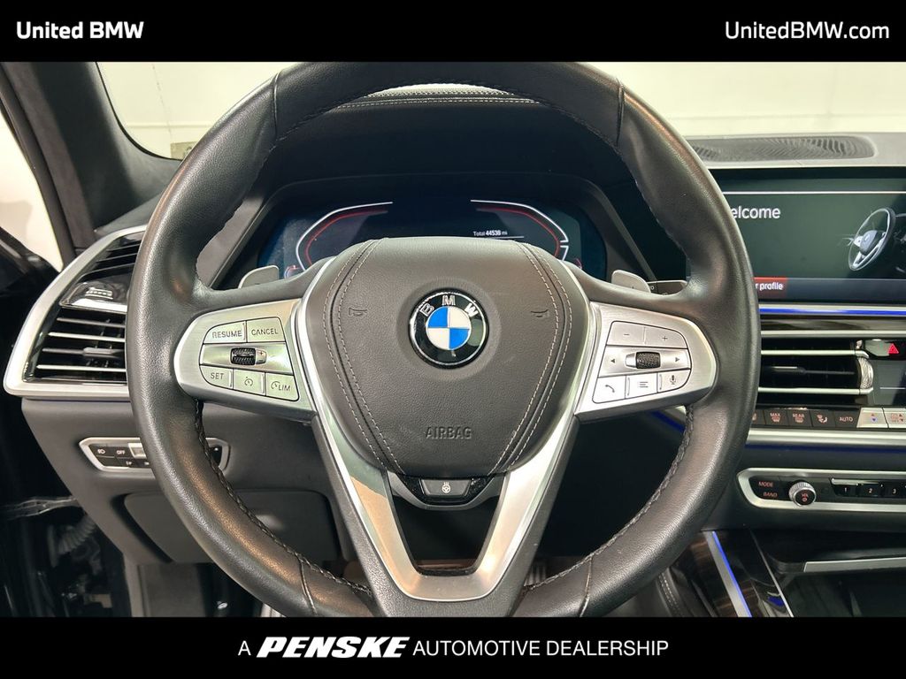Thumbnail: 2021 BMW X7 - 14