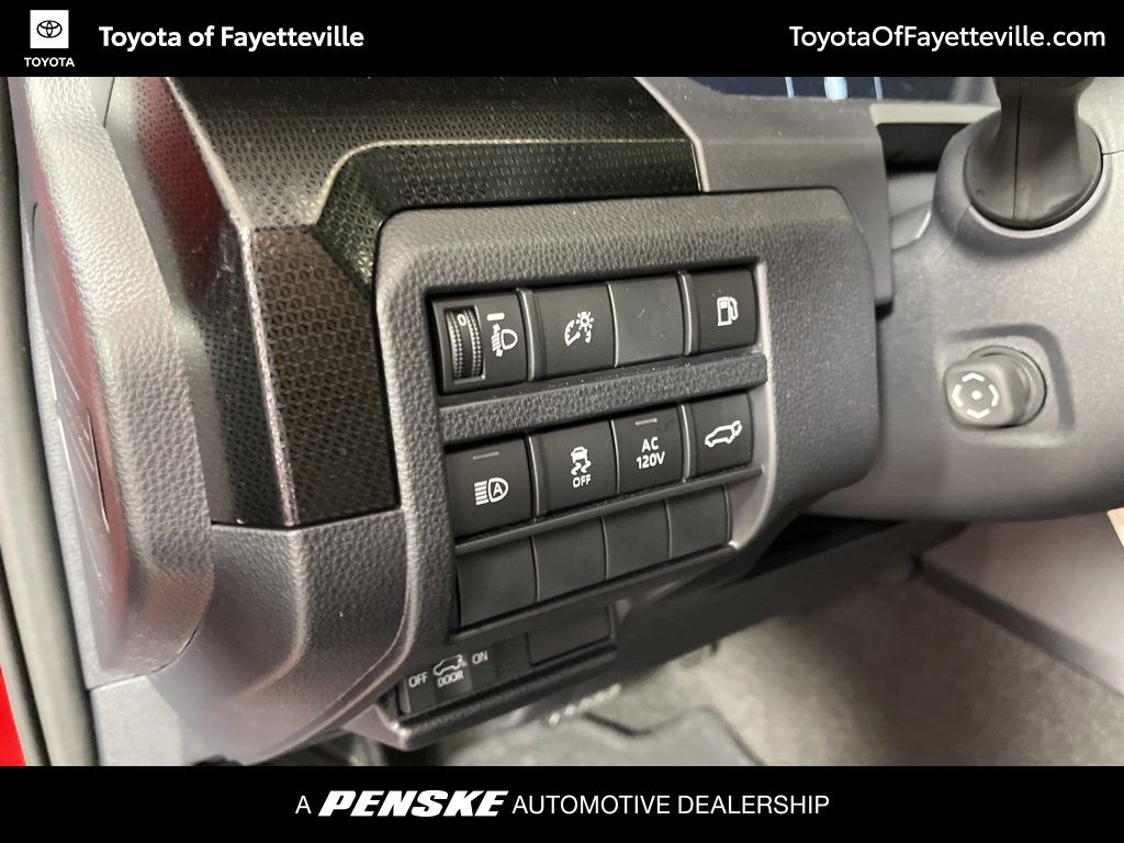 Thumbnail: 2025 Toyota 4Runner - 28