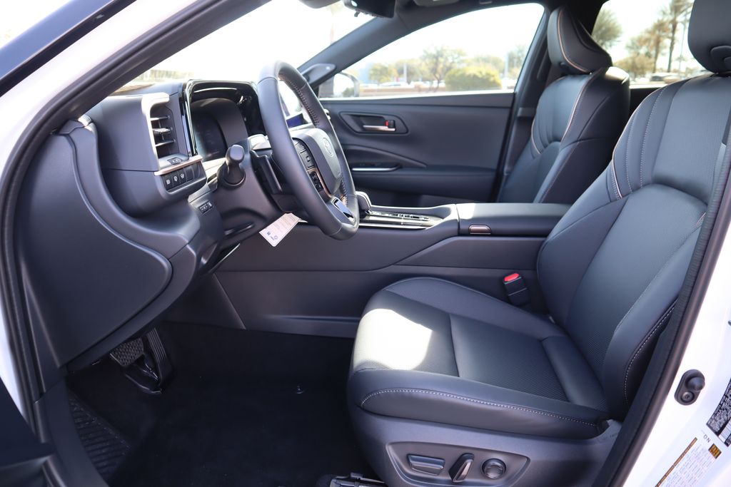 Thumbnail: 2026 Toyota Crown Signia - 18