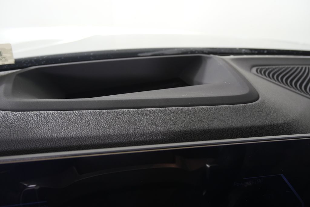 Thumbnail: 2026 BMW 3 Series - 18