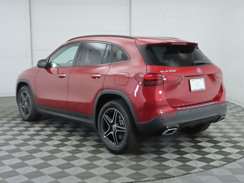 Thumbnail: 2026 Mercedes-Benz GLA - 7