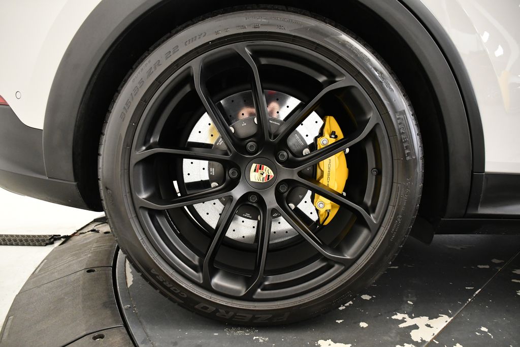 2024 Porsche   16