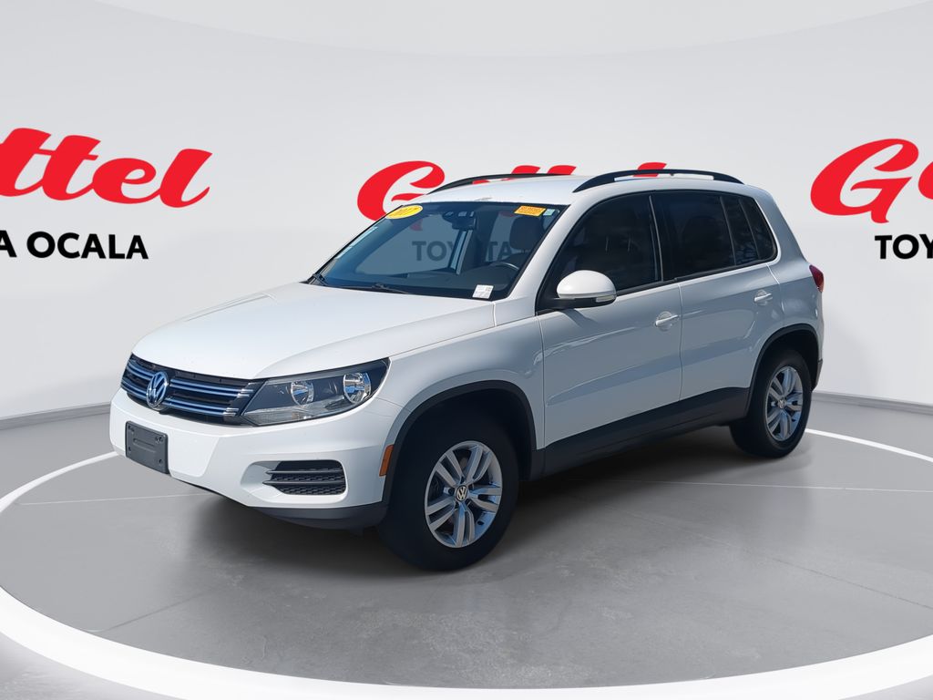 2017 Volkswagen Tiguan S's photo
