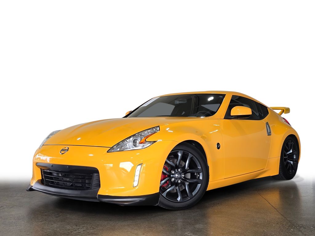 Chicane Yellow 2017 Nissan 370Z Coupe Rear-Wheel Drive 6-Speed Manual