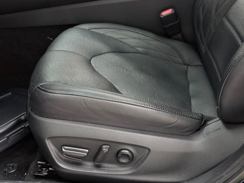 Thumbnail: 2021 Toyota Avalon - 28