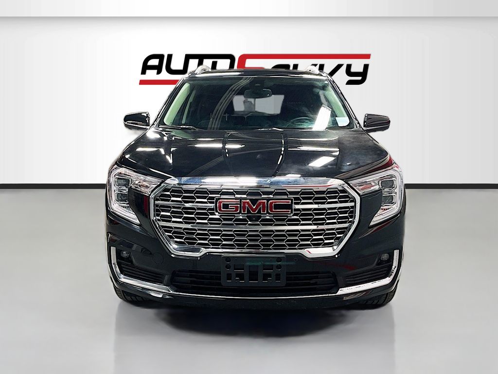 Used 2024 Ebony Twilight Metallic GMC Denali image 2