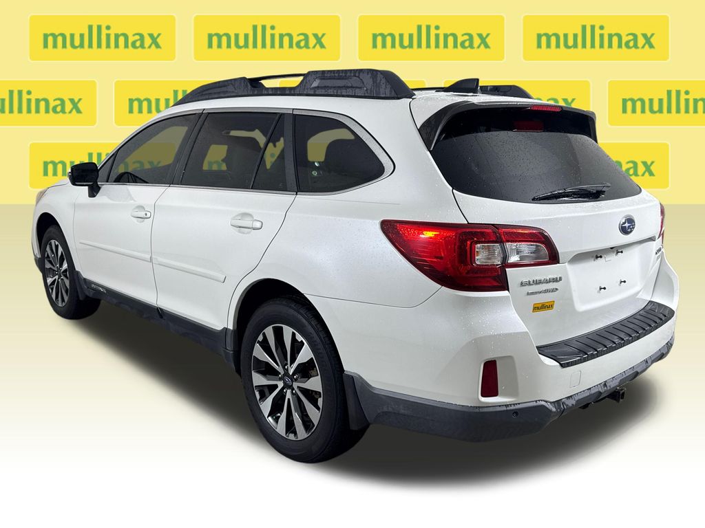 Used 2017 White Subaru 2.5i image 12