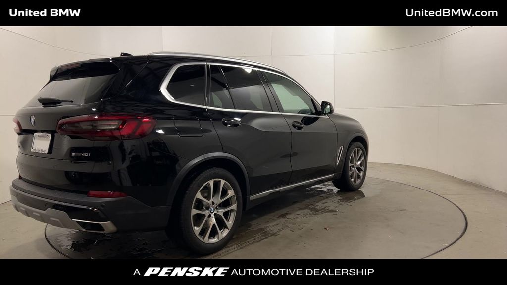 Thumbnail: 2021 BMW X5 - 8