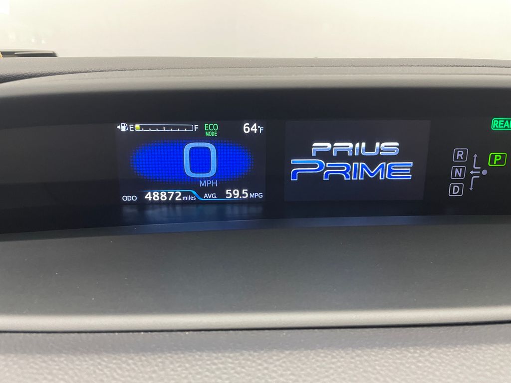 2022 Toyota Prius Prime LE 24