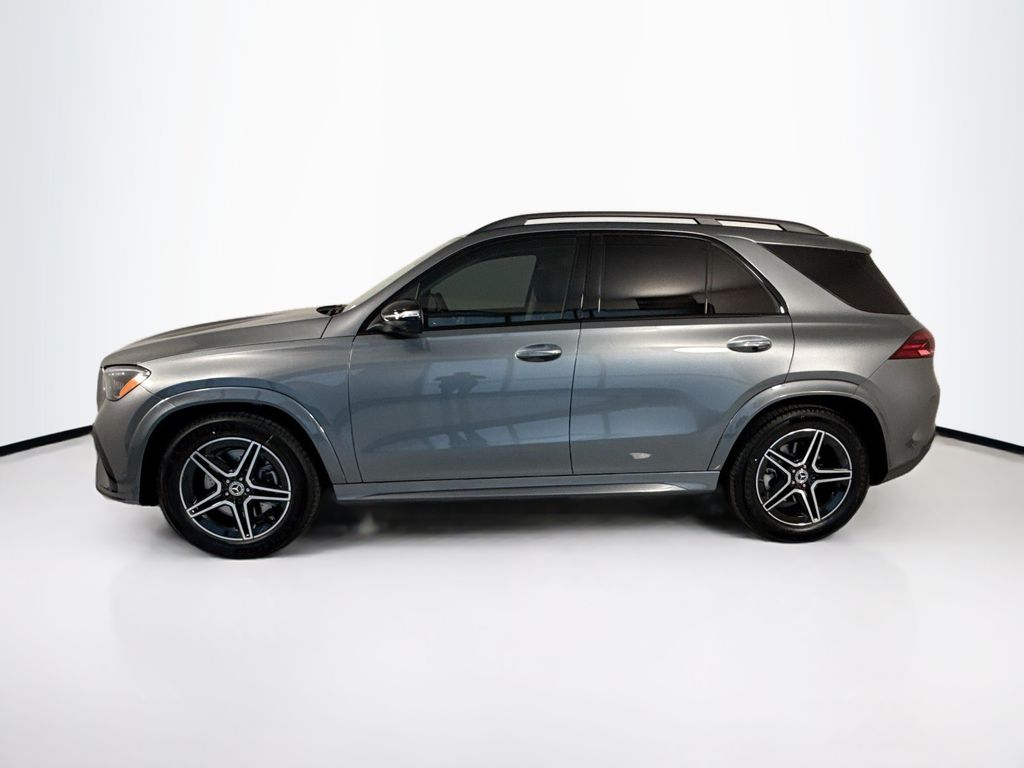Thumbnail: 2026 Mercedes-Benz GLE - 8