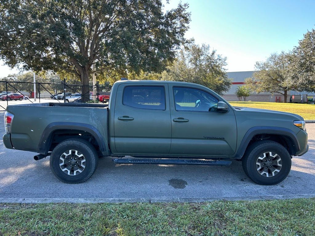 Thumbnail: 2022 Toyota Tacoma - 6