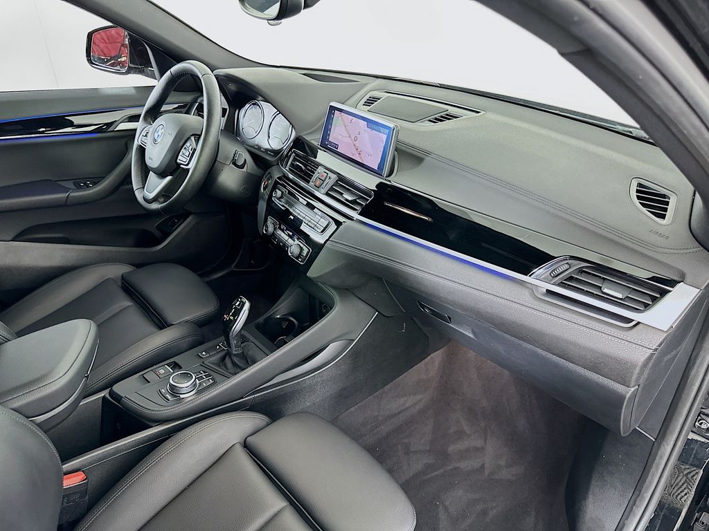Thumbnail: 2020 BMW X2 - 30