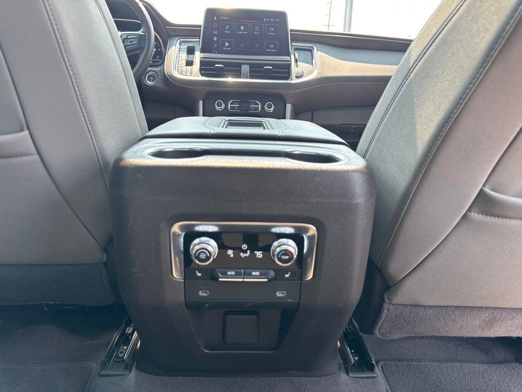 Used 2023 Beige GMC SLT image 21