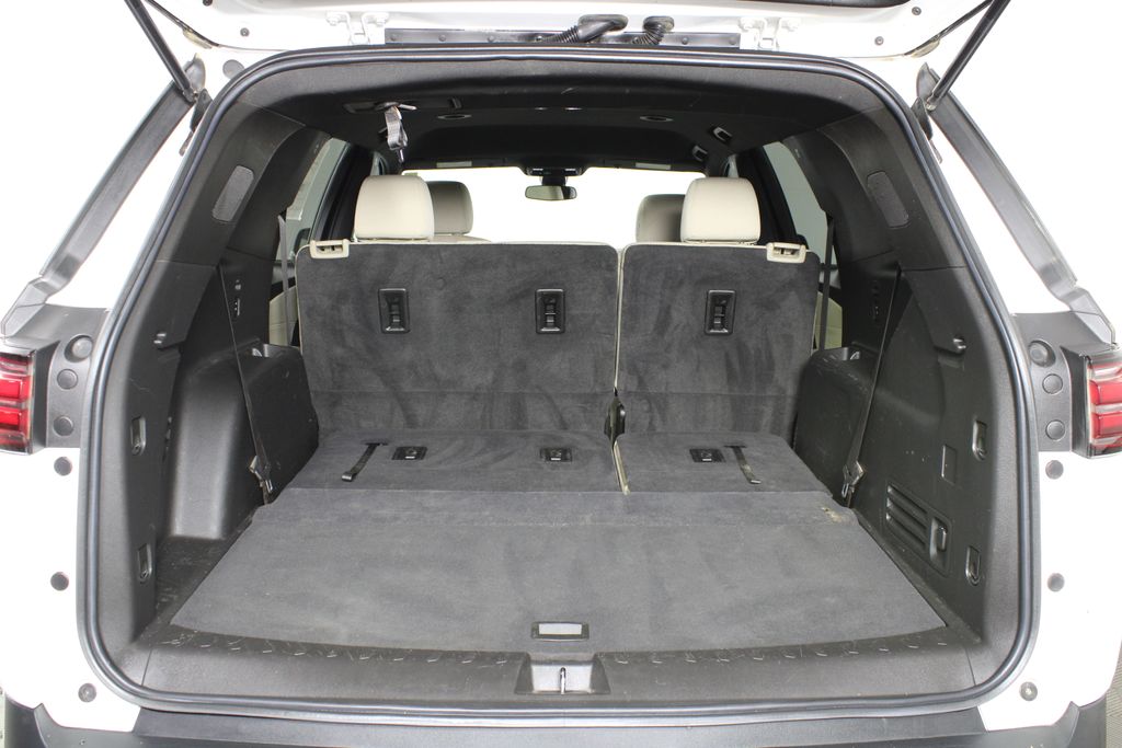 Used 2022 Chevrolet Traverse for sale in 