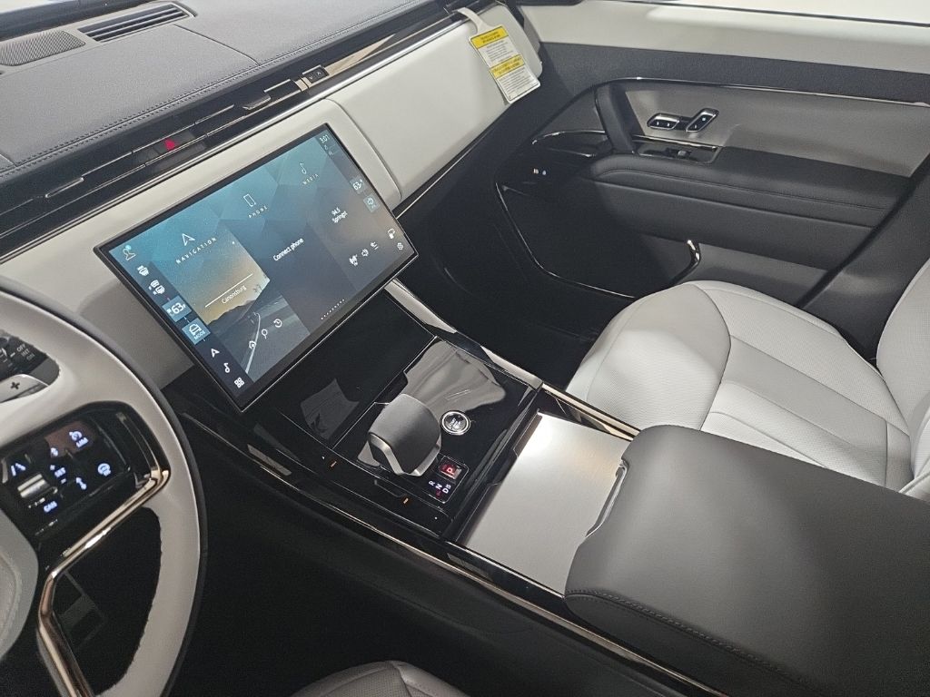 New 2026 Blue Land Rover Dynamic SE image 14