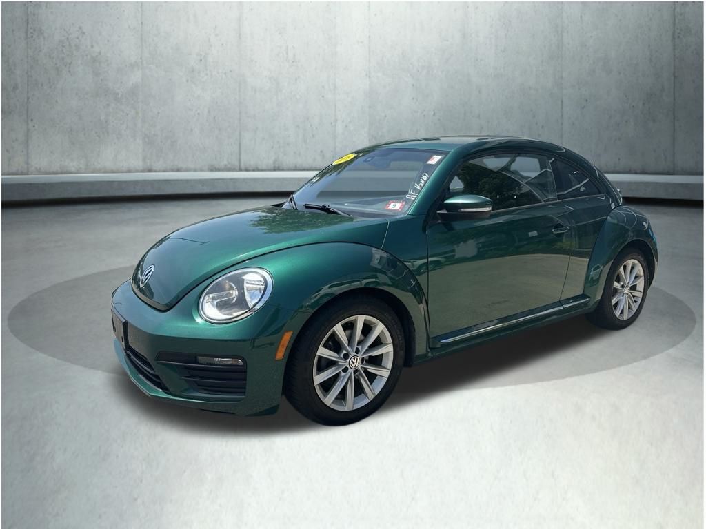 Bottle Green Metallic 2018 Volkswagen Beetle Hatchback Front-Wheel Drive 6-Speed Automatic