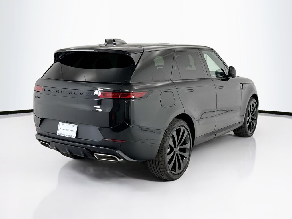 Thumbnail: 2026 Land Rover Range Rover Sport - 5