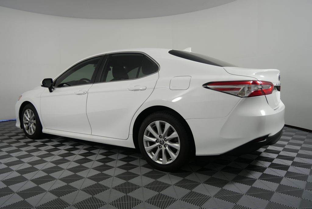 2020 Toyota Camry LE 6