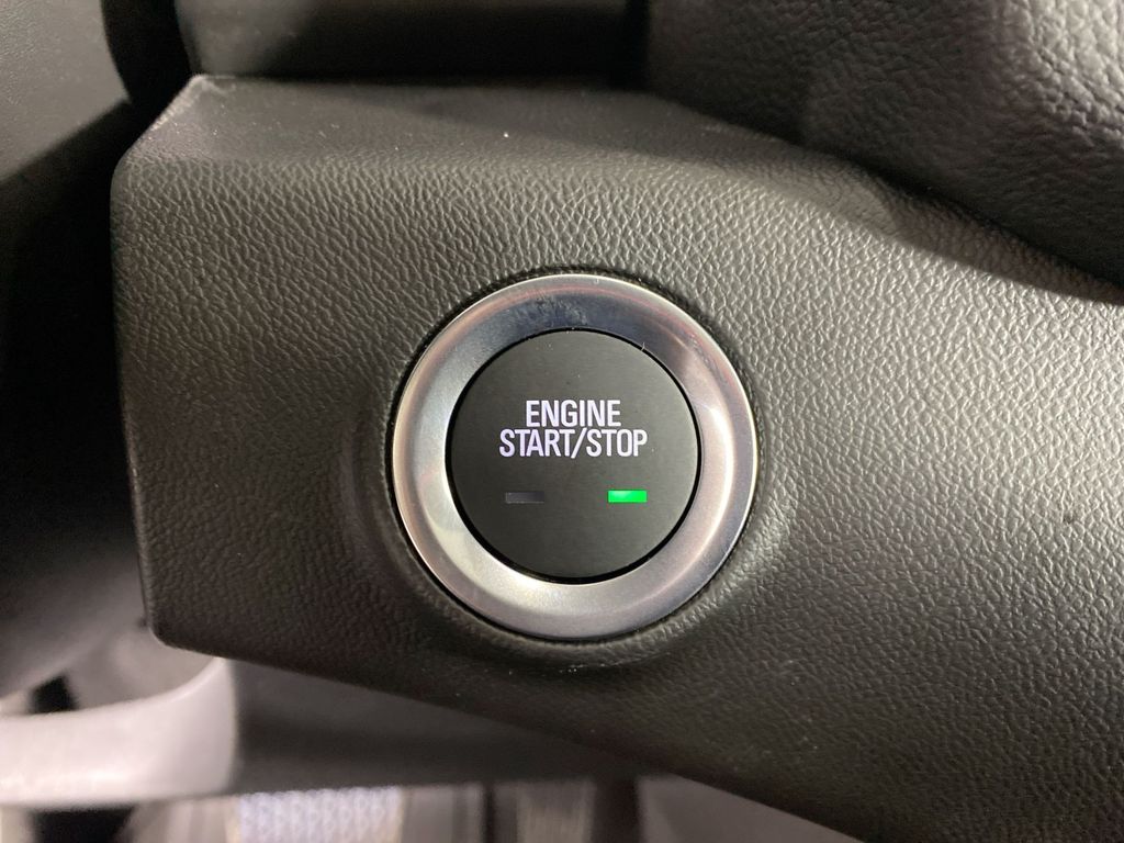 2024 GMC Terrain AT4 17