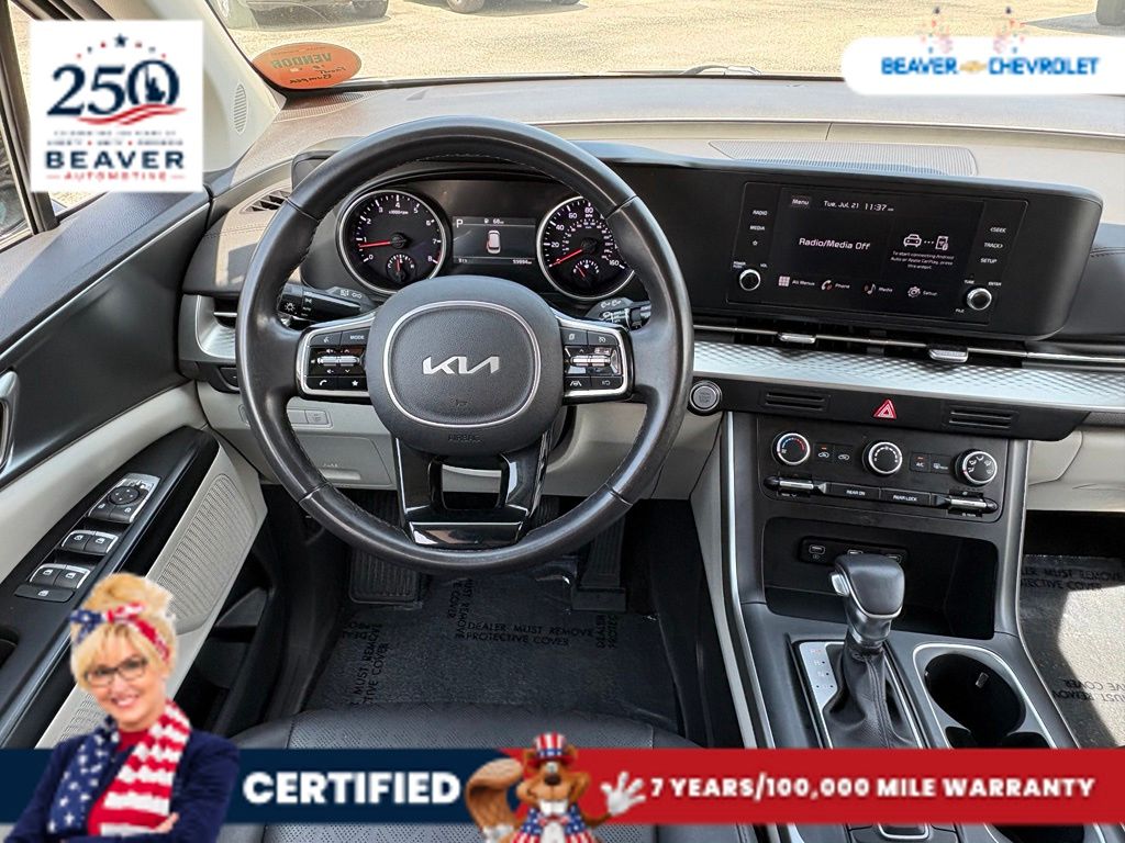 Used 2024 Kia Carnival Van