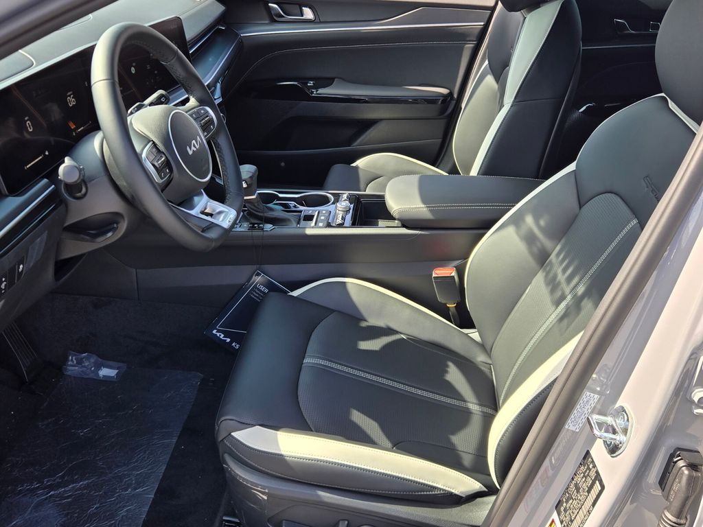 2026 Kia K5 - $28,922