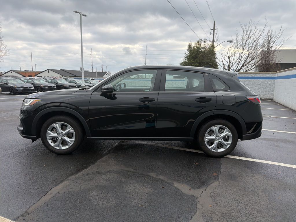 Thumbnail: 2024 Honda HR-V - 2