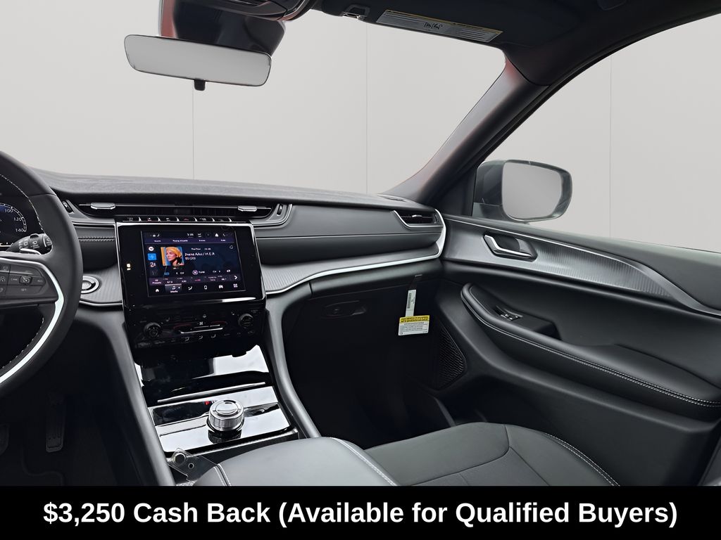New Car 2025 Jeep Grand Cherokee  Laredo X For Sale Under $40,000 In Austin, Texas