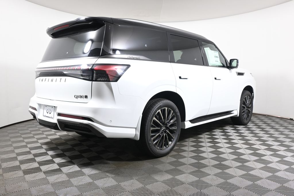 Thumbnail: 2027 INFINITI QX80 - 7