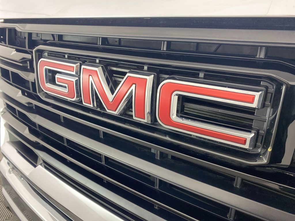 2025 GMC Sierra 2500HD Pro photo