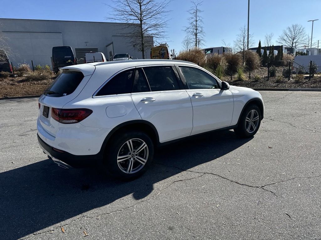 2022 Mercedes-Benz GLC GLC 300 9