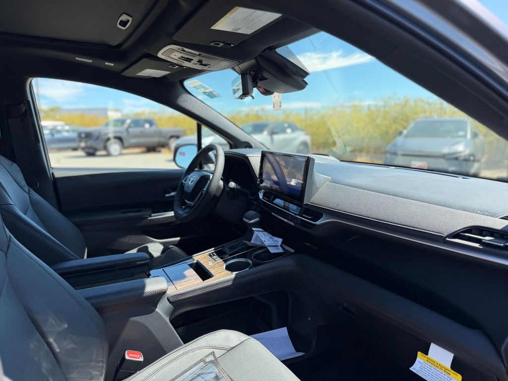 New 2026 Toyota Sienna Van
