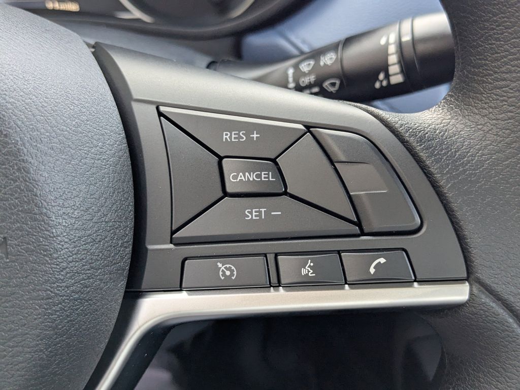 New 2025 Nissan Versa Sedan