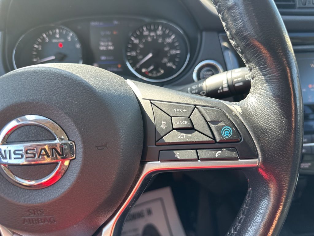 2019 Nissan Rogue SV 36