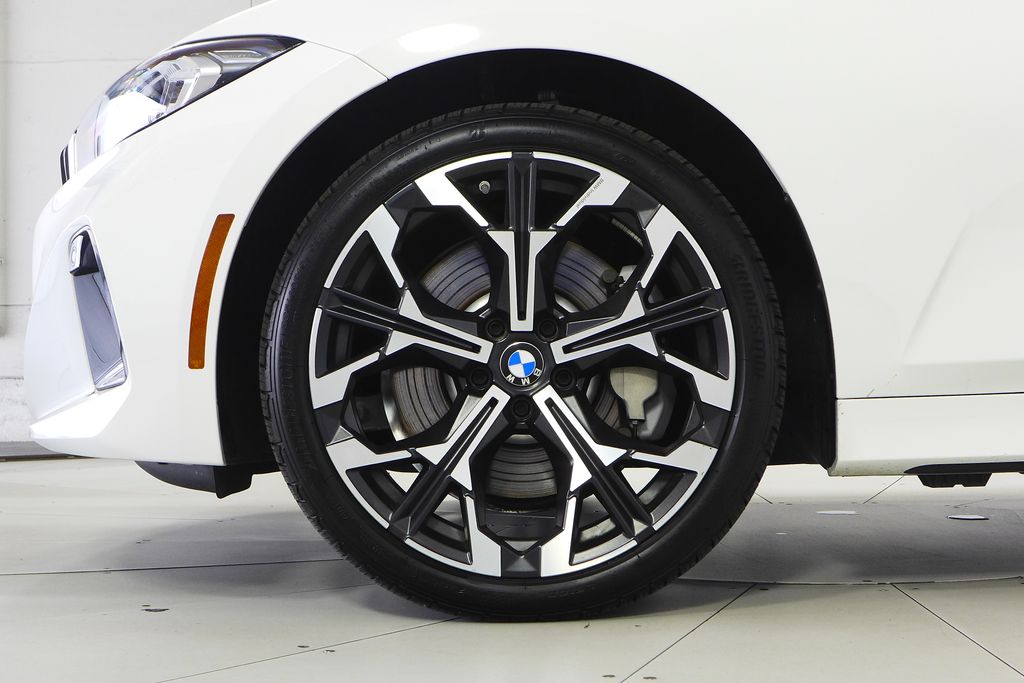 Thumbnail: 2025 BMW 3 Series - 5