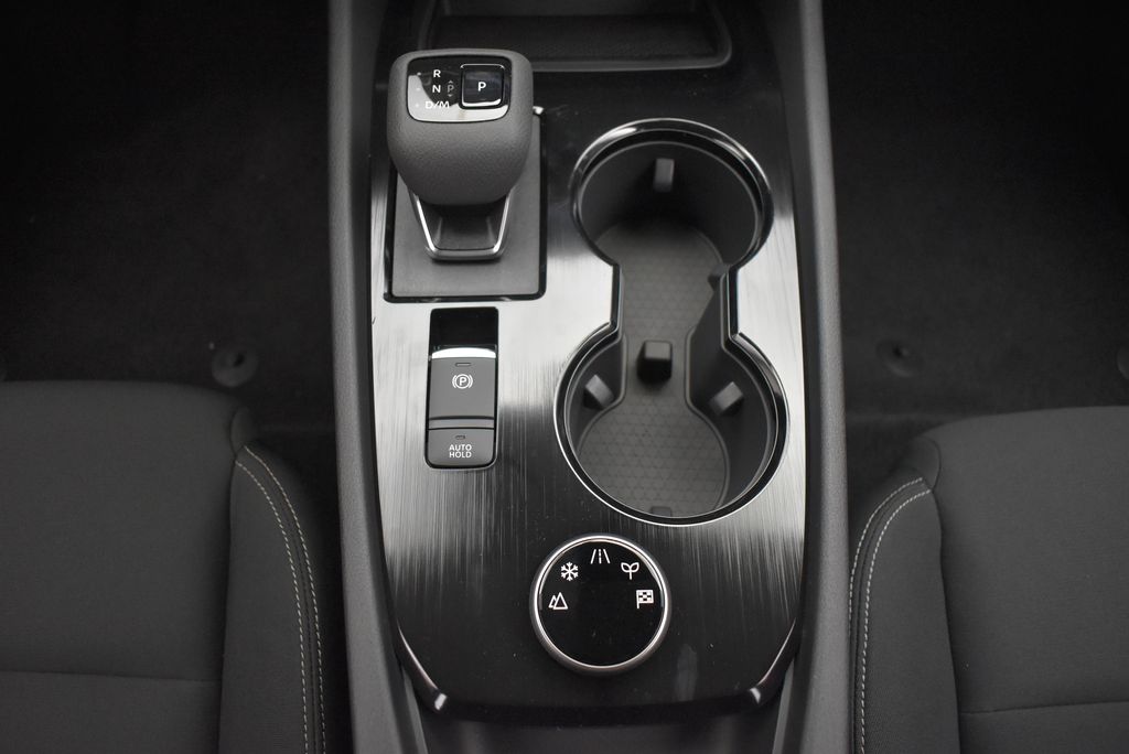 Thumbnail: 2026 Nissan Rogue - 26