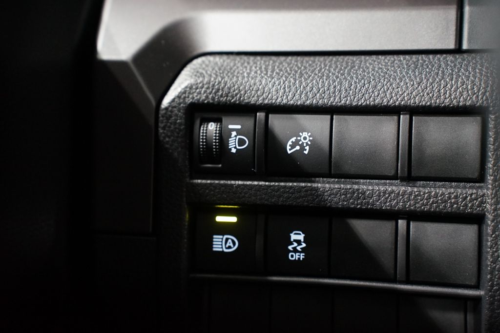 Thumbnail: 2026 Toyota Tacoma - 25