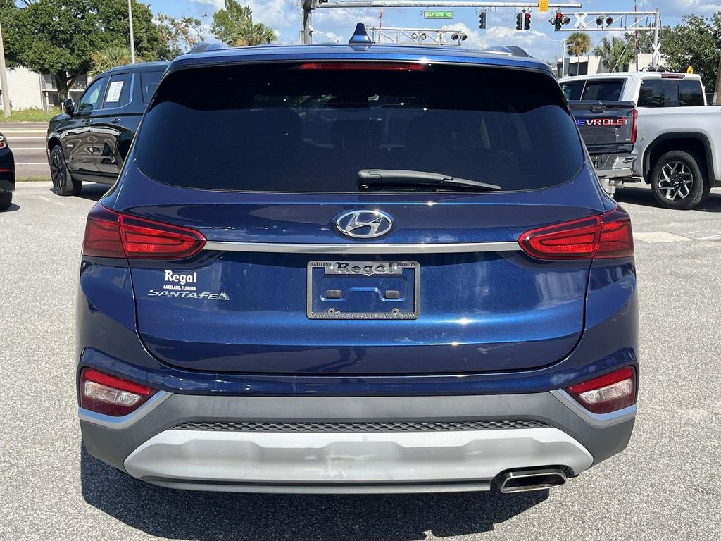 2019 Hyundai Santa Fe SEL 5