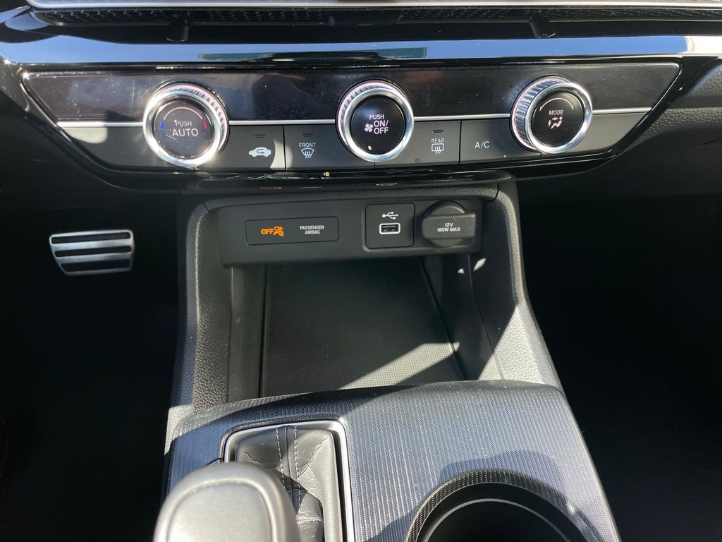 Thumbnail: 2024 Honda Civic - 18