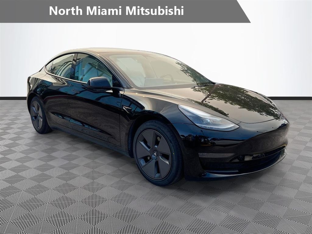 Solid Black 2021 Tesla Model 3 Sedan Rear-Wheel Drive 1-Speed Automatic