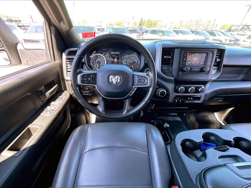 2023 Ram 3500 — photo 16