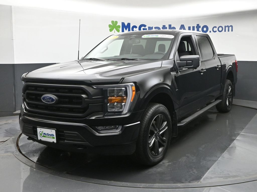 Certified Used 2022 Black Ford XLT image 17