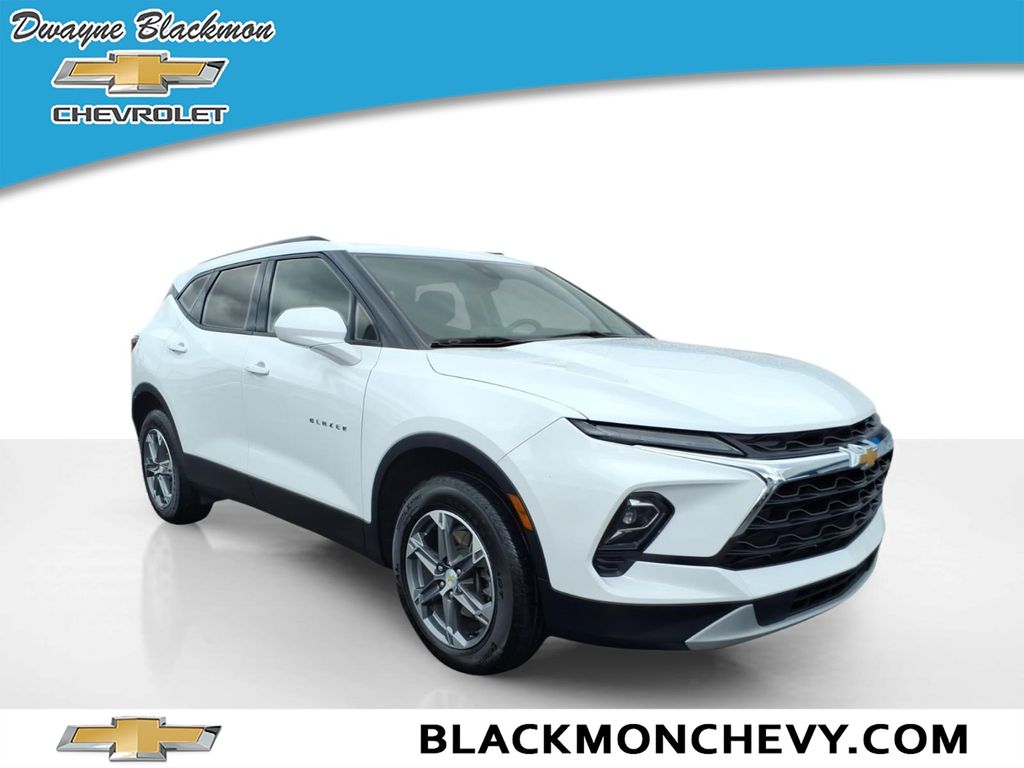 Summit White 2023 Chevrolet Blazer 2LT FWD SUV / Crossover Front-Wheel Drive 9-Speed Automatic Overdrive