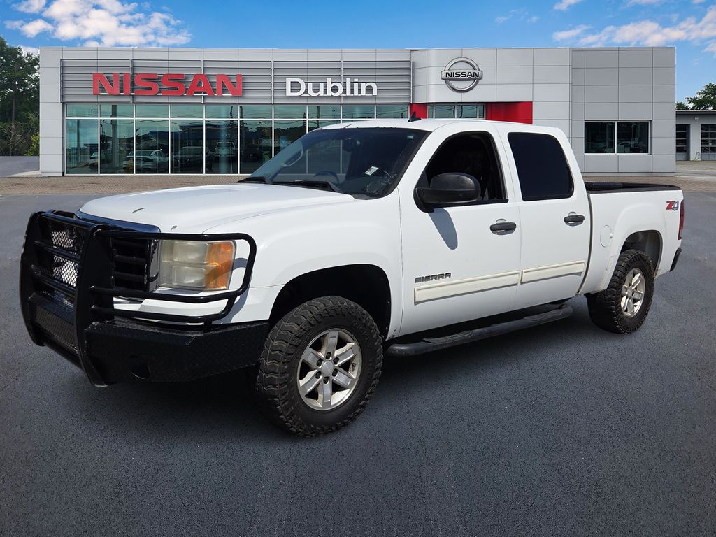 Summit White 2010 GMC Sierra 1500 SLE Crew Cab 4WD Pickup Truck Four-Wheel Drive 6-Speed Automatic