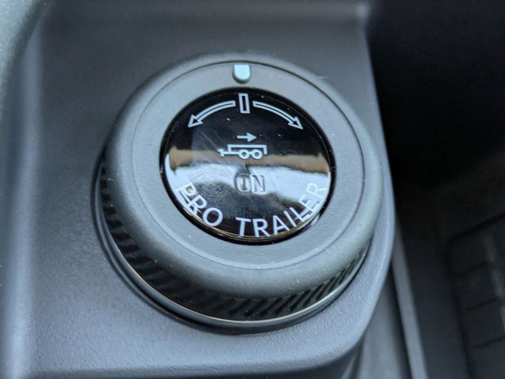 2025 Ford Expedition Active MAX