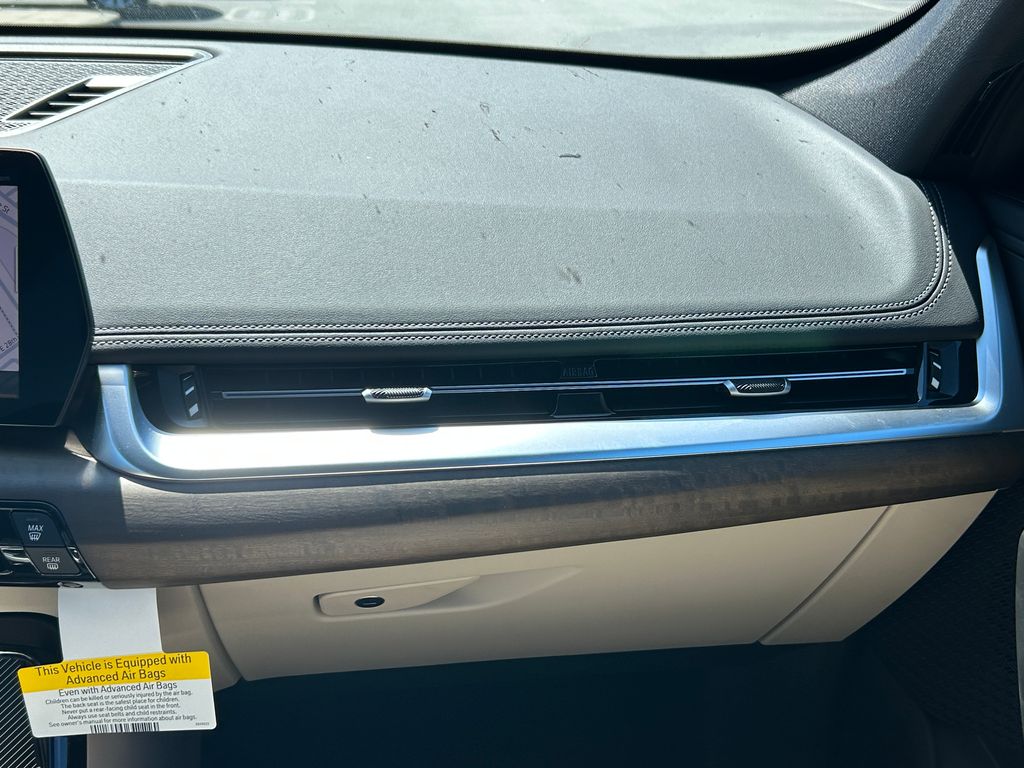 2025 BMW X1 xDrive28i 26