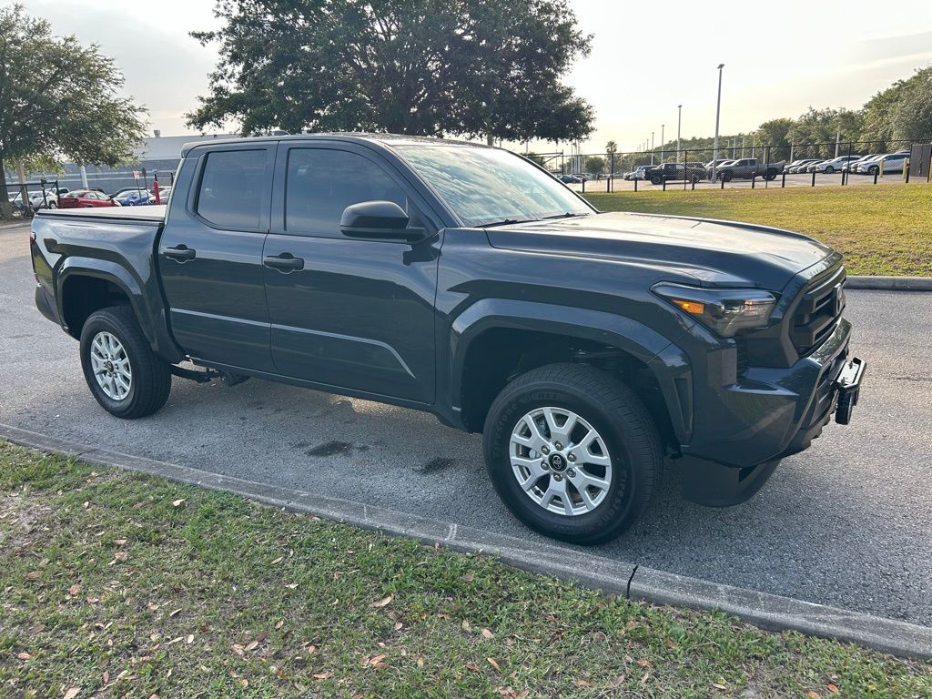 2024 Toyota Tacoma SR 8