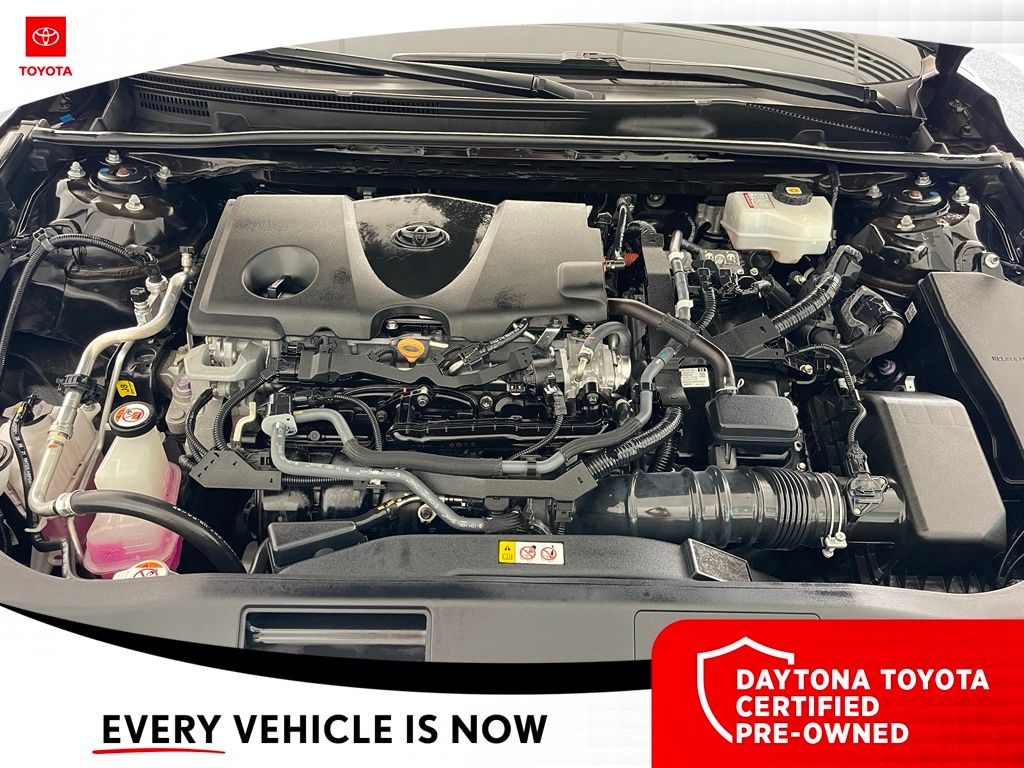 Used 2022 Toyota Avalon Hybrid Sedan
