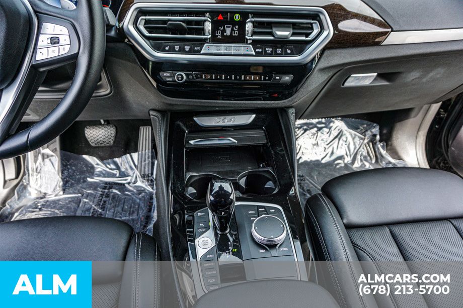 2025 BMW X4 30i - Photo 40