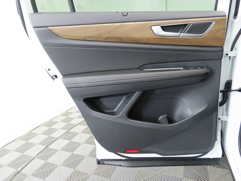 Thumbnail: 2026 Volkswagen Atlas - 26