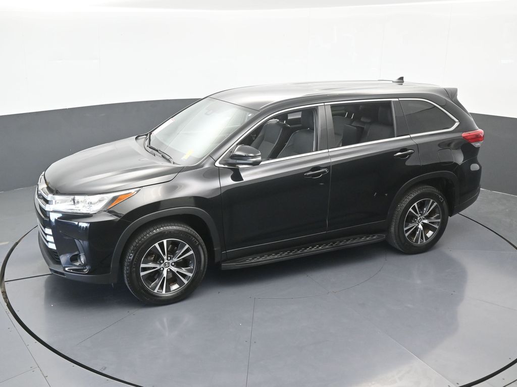 Used 2019 Midnight Black Metallic Toyota LE Plus image 50